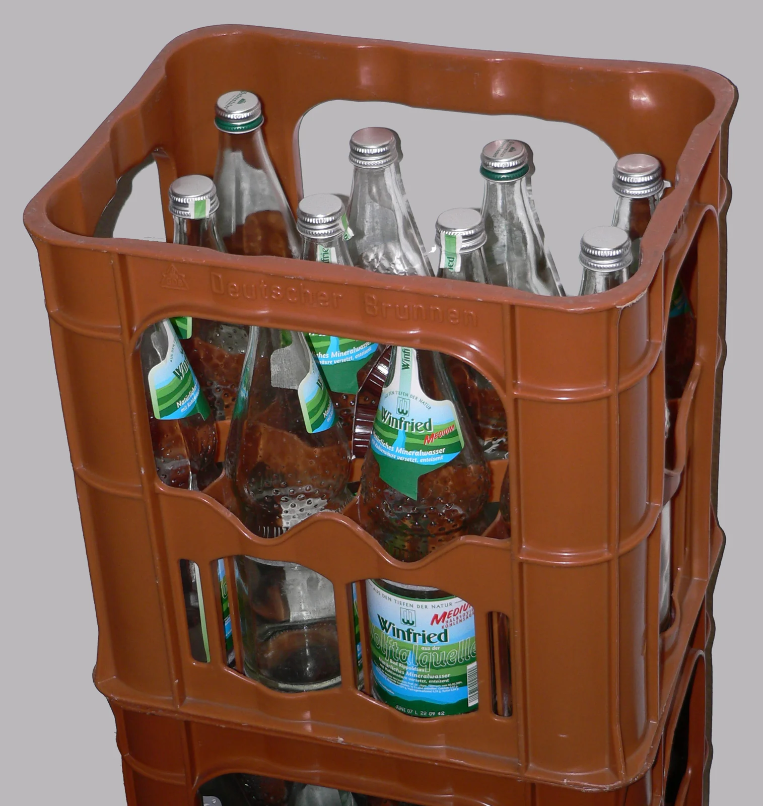 Brunnenkasten 12 x 0,7 l (Perlenflasche)